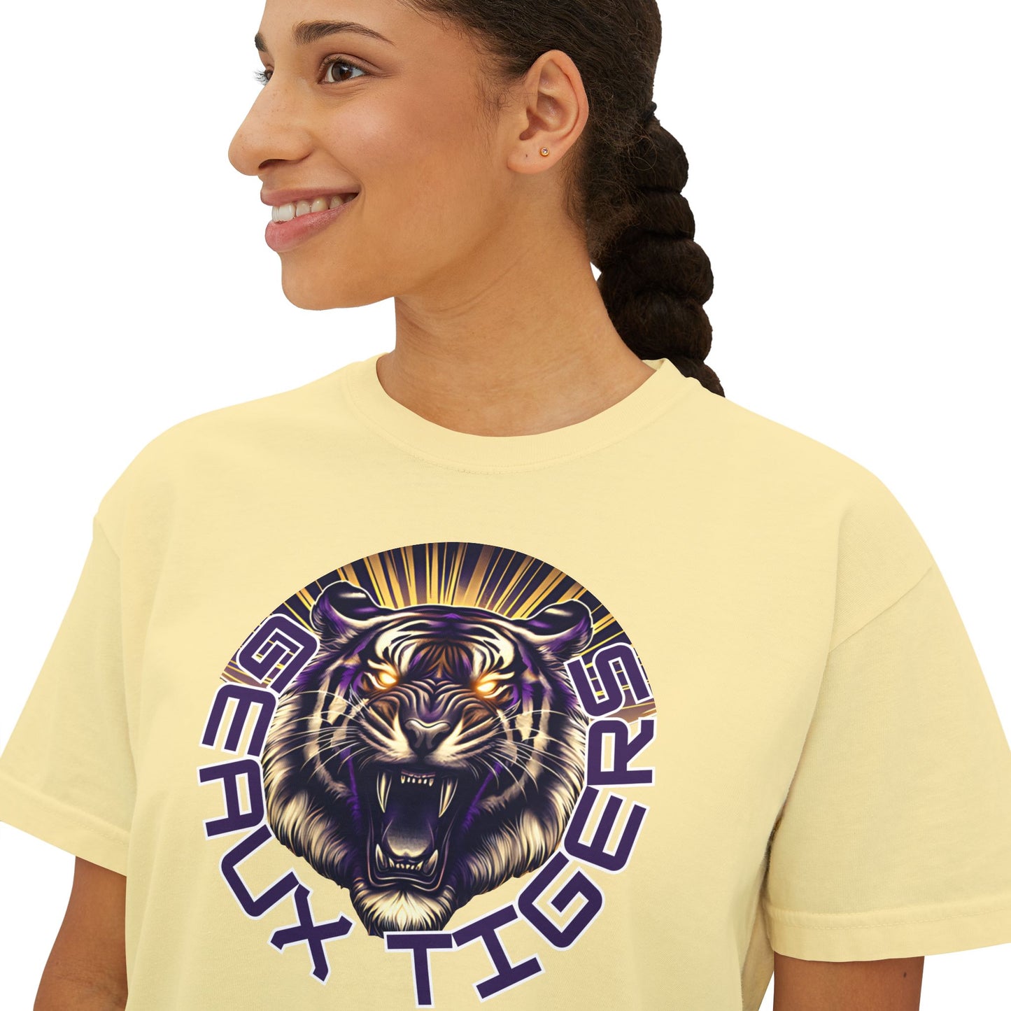Tigers circle Women's Boxy Tee